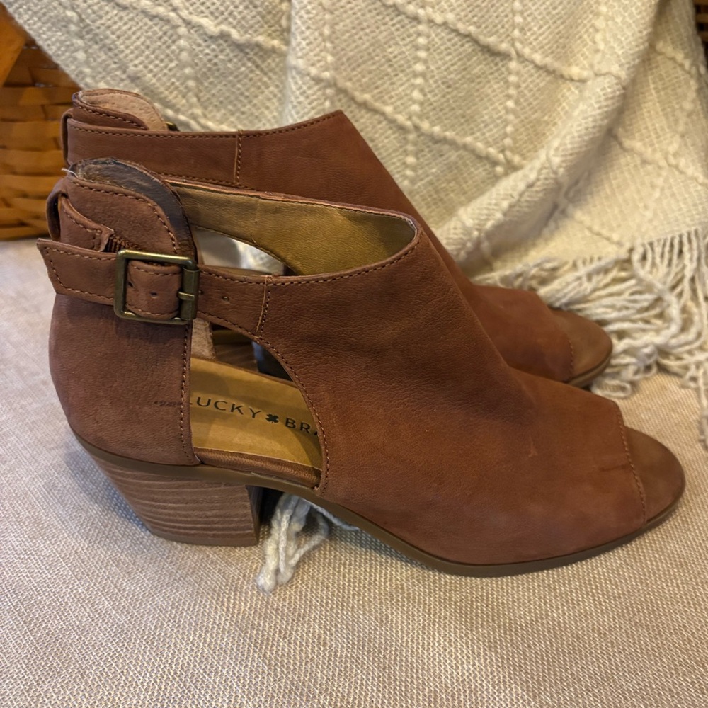 Lucky brand open toe